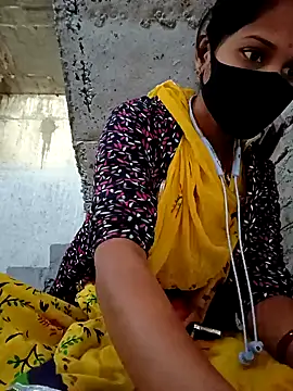 Snapshot of Anushka_Ji chatting on 02-06-25, 03:48 Anushka Ji online show from 02-06-25, 03:48