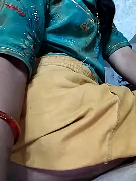 Snapshot of Anushka_Ji chatting on 09-16-25, 03:40 Anushka Ji online show from 09-16-25, 03:40