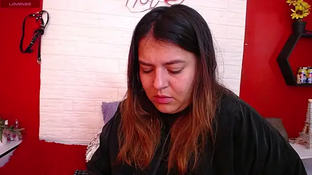  poison sweet online show from 12-17-25, 05:19