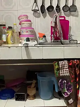 Snapshot of Tamara_Lubezkii chatting on 01-25-25, 09:04 Tamara Lubezkii online show from 01-25-25, 09:04