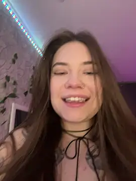 Snapshot of Vikki_toriya chatting on 02-27-25, 09:04 Vikki toriya online show from 02-27-25, 09:04