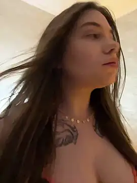 Snapshot of Vikki_toriya chatting on 03-05-25, 10:00 Vikki toriya online show from 03-05-25, 10:00