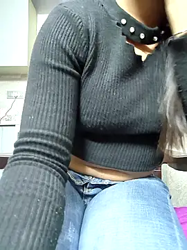 Snapshot of Sarita_7 chatting on 12-21-24, 12:49 Sarita 7 online show from 12-21-24, 12:49