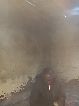 Snapshot of playboy1234xxxxx chatting on 01-16-26, 09:35 playboy1234xxxxx online show from 01-16-26, 09:35