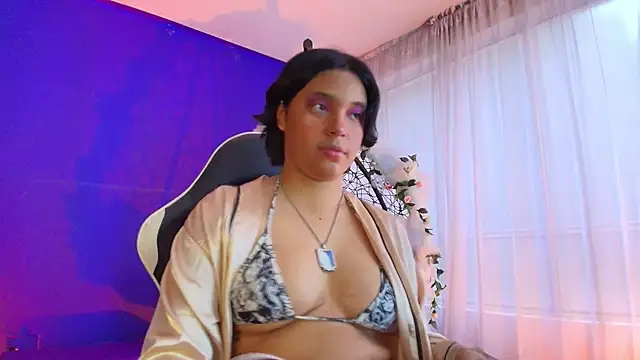 Emmapark  online show from 02-18-26, 06:37