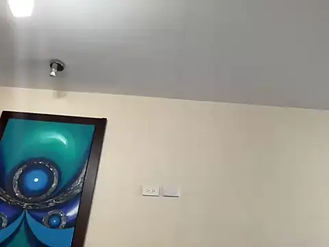 littlelatinhunter online show from 10-30-25, 11:44