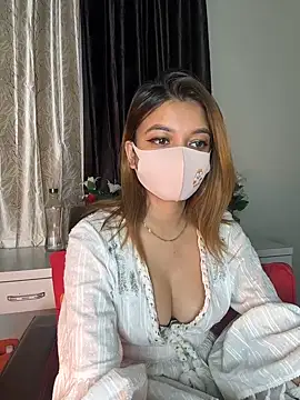 Snapshot of Jen_jennyy1 chatting on 02-21-25, 10:59 Jen jennyy1 online show from 02-21-25, 10:59