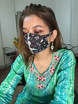 Snapshot of Jen_jennyy1 chatting on 03-13-25, 09:48 Jen jennyy1 online show from 03-13-25, 09:48