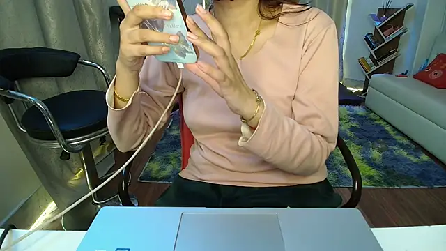 Jen jennyy1 online show from 11-26-25, 03:29