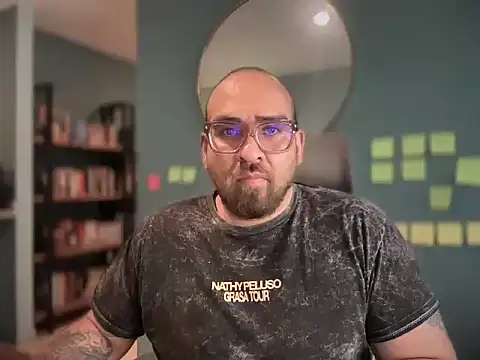 Snapshot of mexa_bear chatting on 11-20-25, 06:18 mexa bear online show from 11-20-25, 06:18