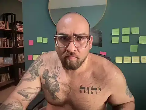 Snapshot of mexa_bear chatting on 12-02-25, 08:26 mexa bear online show from 12-02-25, 08:26