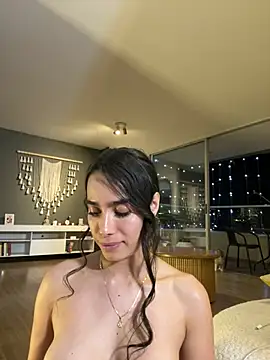 Irish Collins online show from 12-30-24, 01:04