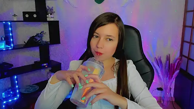 Lina Brownie online show from 01-05-25, 05:09