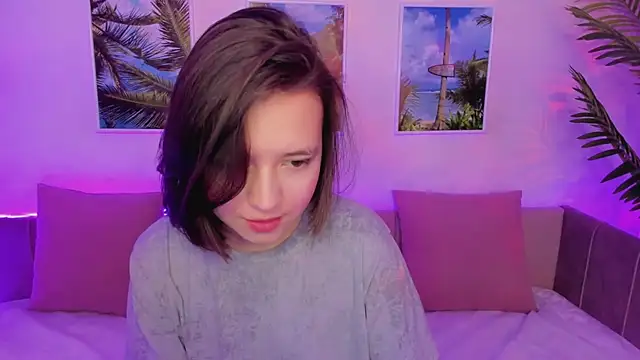 Lina Brownie online show from 01-18-25, 02:14