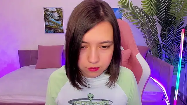 Lina Brownie online show from 02-18-25, 05:53