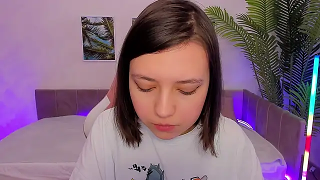 Lina Brownie online show from 03-02-25, 05:33