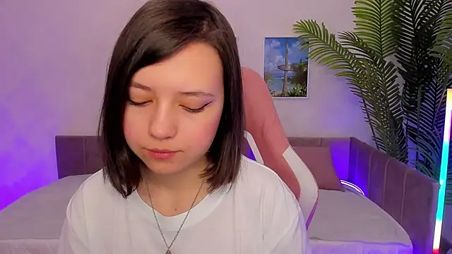 Lina Brownie online show from 03-03-25, 01:53