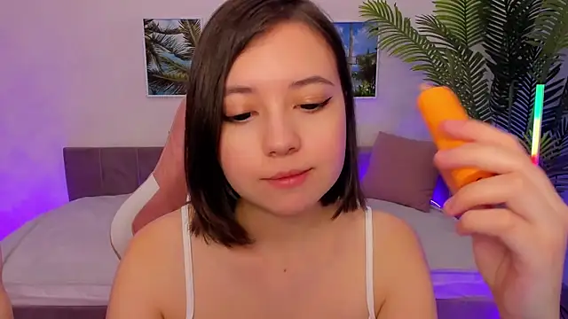 Lina Brownie online show from 03-07-25, 05:08