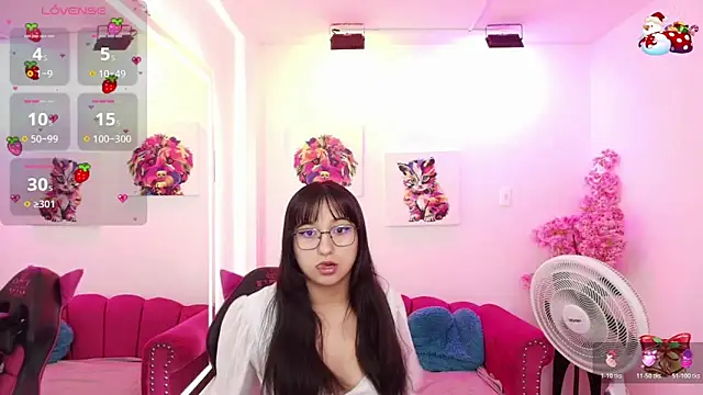 Miss dolly  online show from 11-21-25, 12:37