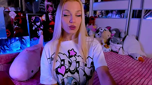 Snapshot of Cute__Pony chatting on 02-03-25, 09:29 Cute  Pony online show from 02-03-25, 09:29