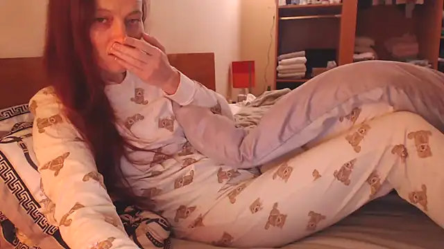 LovelyAndraGirl online show from 12-20-25, 03:52