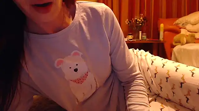 LovelyAndraGirl online show from 05-16-26, 08:07