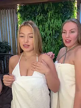 Kelly Hardy online show from 11-24-25, 02:22