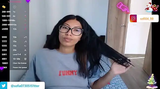 Snapshot of sofia_rosse4 chatting on 01-14-25, 01:28 sofia rosse4 online show from 01-14-25, 01:28