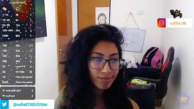 Snapshot of sofia_rosse4 chatting on 05-15-26, 11:23 sofia rosse4 online show from 05-15-26, 11:23