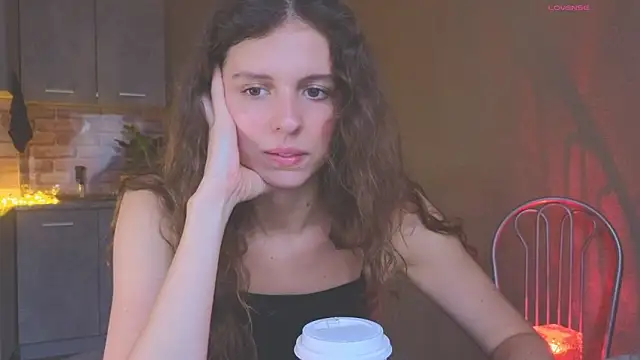 Sereta Finn online show from 10-12-25, 10:03