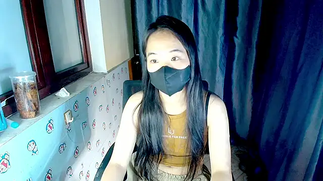   Saphia   online show from 06-11-26, 03:32