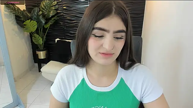 sofia 44 online show from 01-11-25, 01:01