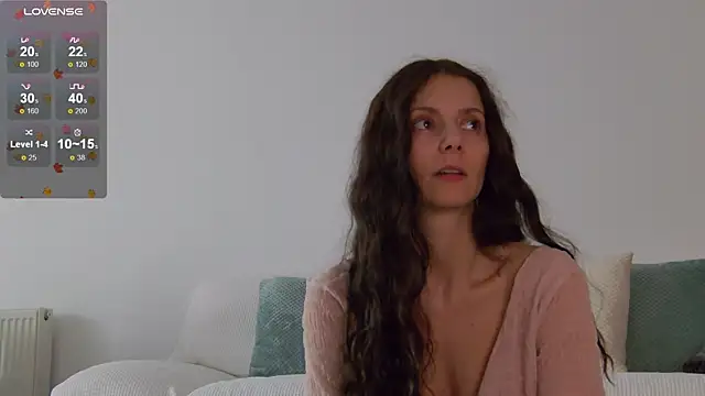 LilyRoselyn online show from 10-26-25, 12:00