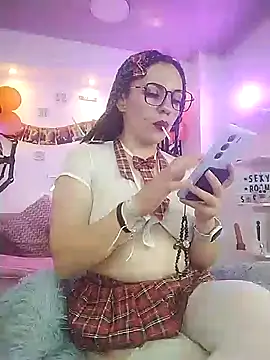 Snapshot of CaroFisher chatting on 10-24-25, 01:07 CaroFisher online show from 10-24-25, 01:07