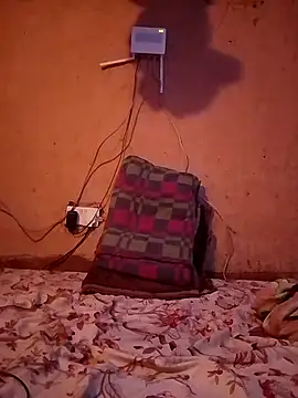 cute naimah online show from 11-18-25, 05:23