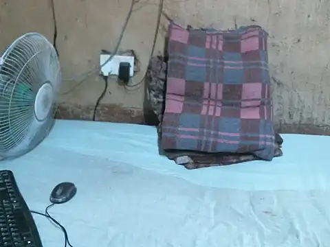 cute naimah online show from 06-04-26, 01:28