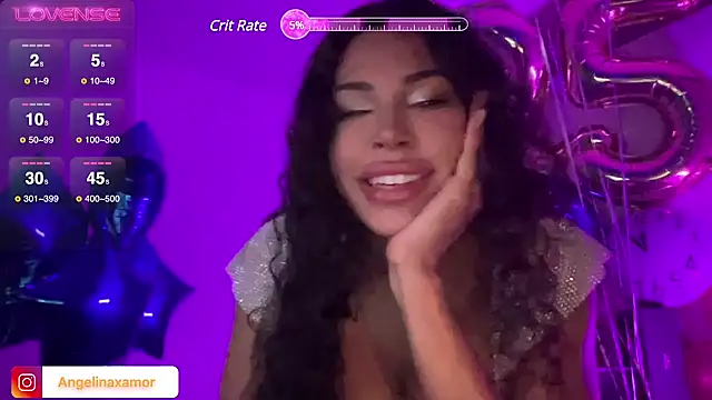 Angelina amor online show from 01-01-25, 03:02