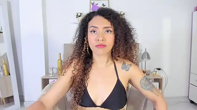 Zoe Gruber online show from 05-18-26, 12:29