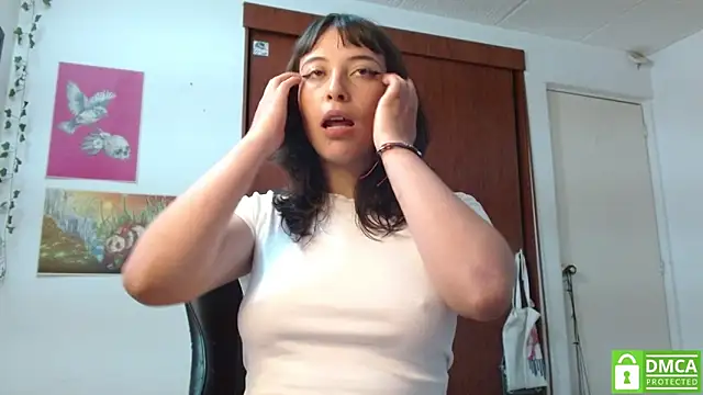 Snapshot of liisaxxx chatting on 06-02-26, 07:54 liisaxxx online show from 06-02-26, 07:54