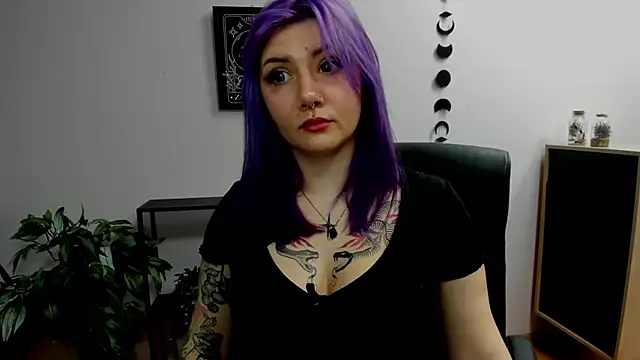 Snapshot of GabbiePerfect chatting on 12-15-24, 11:23 GabbiePerfect online show from 12-15-24, 11:23