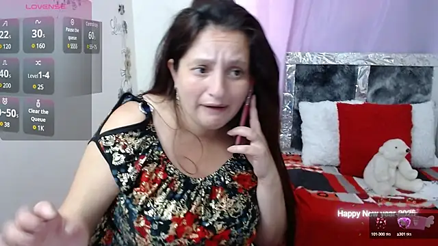 CristialJones  online show from 03-05-25, 01:28