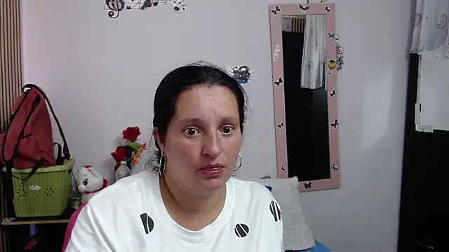 CristialJones  online show from 09-23-25, 01:58