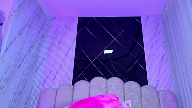 violett lo online show from 07-10-26, 03:11