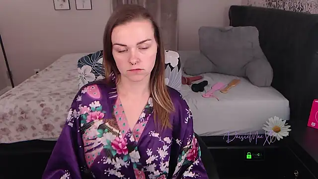 DaisieMaeXO online show from 07-16-26, 09:32