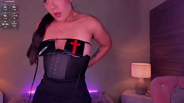 Snapshot of Sussy_Bell01 chatting on 03-15-25, 08:43 Sussy Bell01 online show from 03-15-25, 08:43