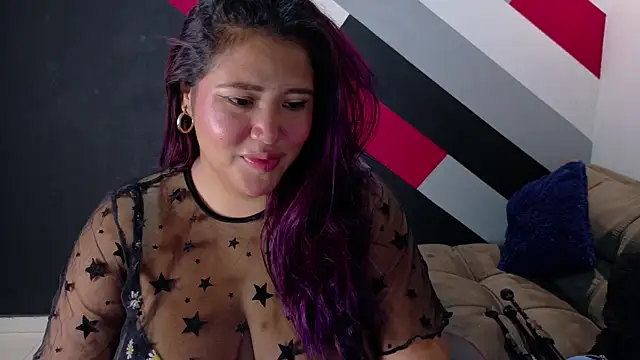 I am yours- online show from 12-18-25, 12:00