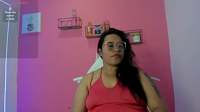 Snapshot of Tita_dirty chatting on 02-05-25, 03:13 Tita dirty online show from 02-05-25, 03:13