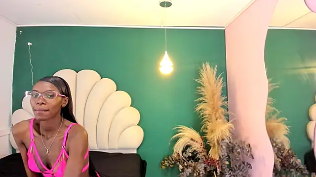 Snapshot of bonieklent chatting on 01-10-25, 02:14 bonieklent online show from 01-10-25, 02:14