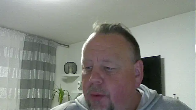 Snapshot of pimmelmann3 chatting on 04-21-26, 08:12 pimmelmann3 online show from 04-21-26, 08:12