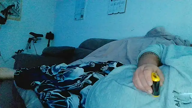 Snapshot of pimmelmann3 chatting on 05-11-26, 05:43 pimmelmann3 online show from 05-11-26, 05:43